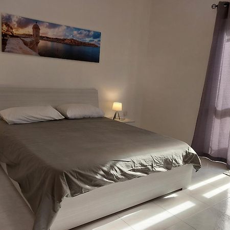 Nr41 Holiday Apartment - Close To Village Centre, Promenade, Shops & Restaurants Marsaxlokk Extérieur photo