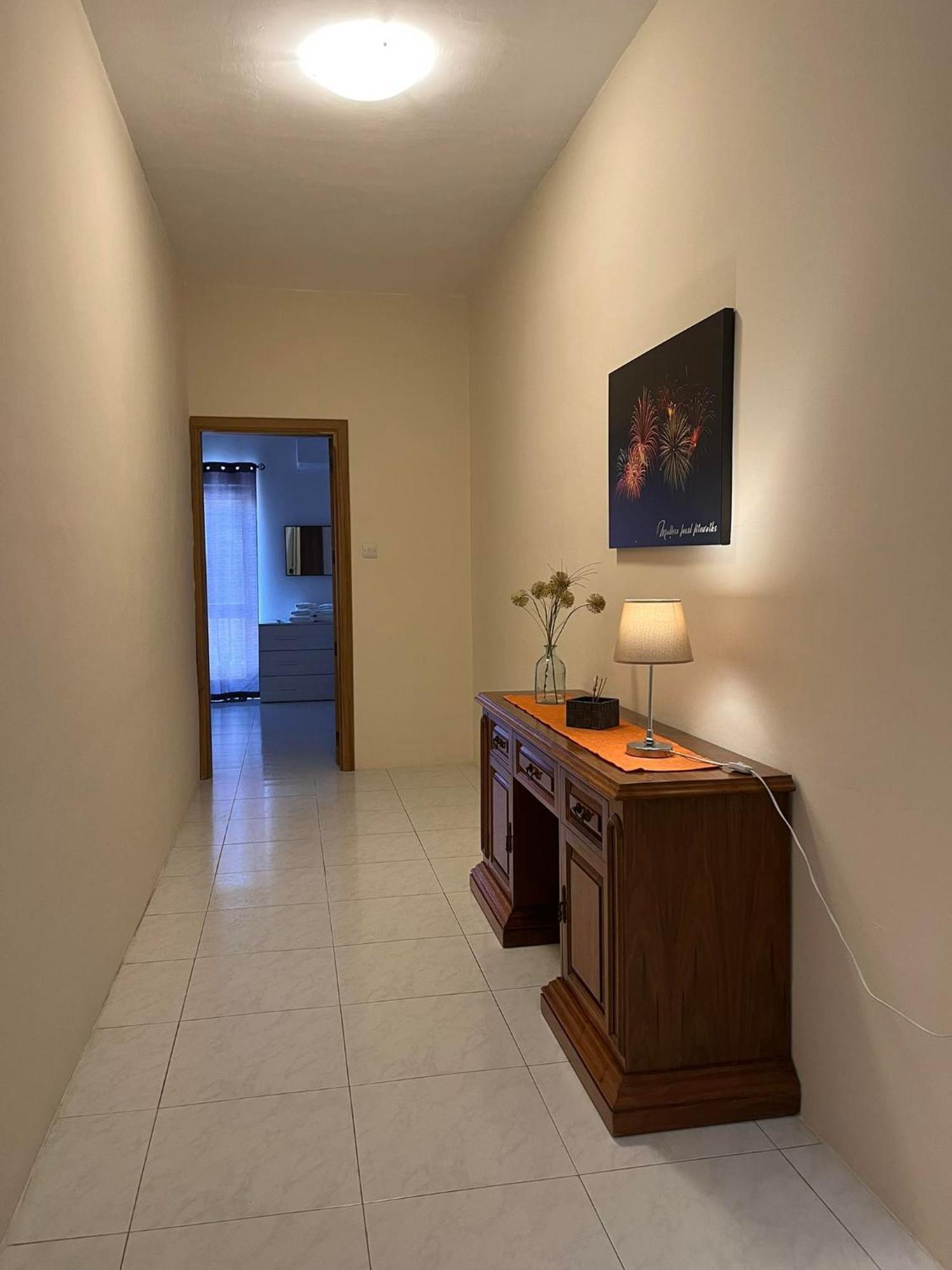 Nr41 Holiday Apartment - Close To Village Centre, Promenade, Shops & Restaurants Marsaxlokk Extérieur photo